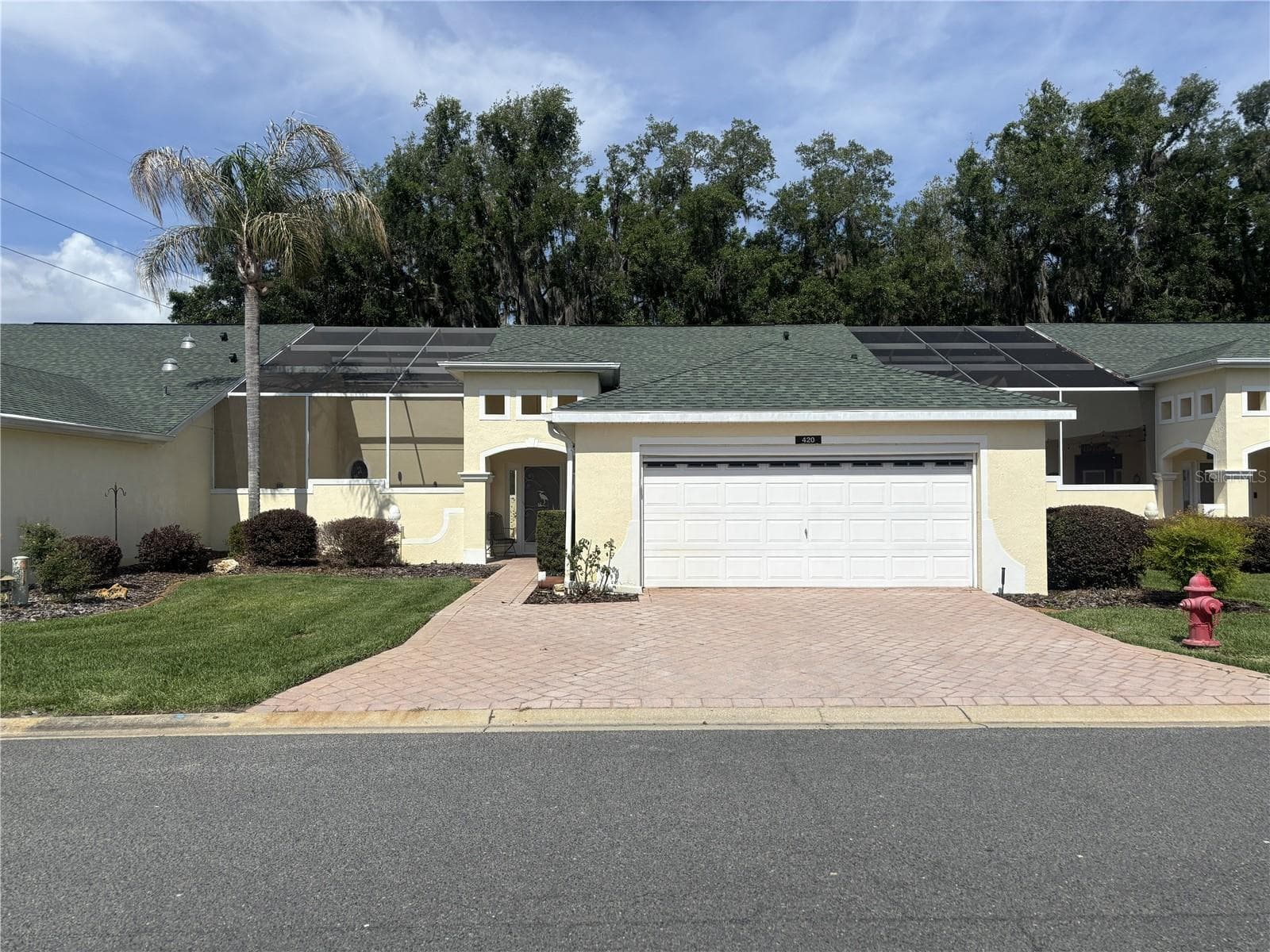 420 GLEN ARBOR LN