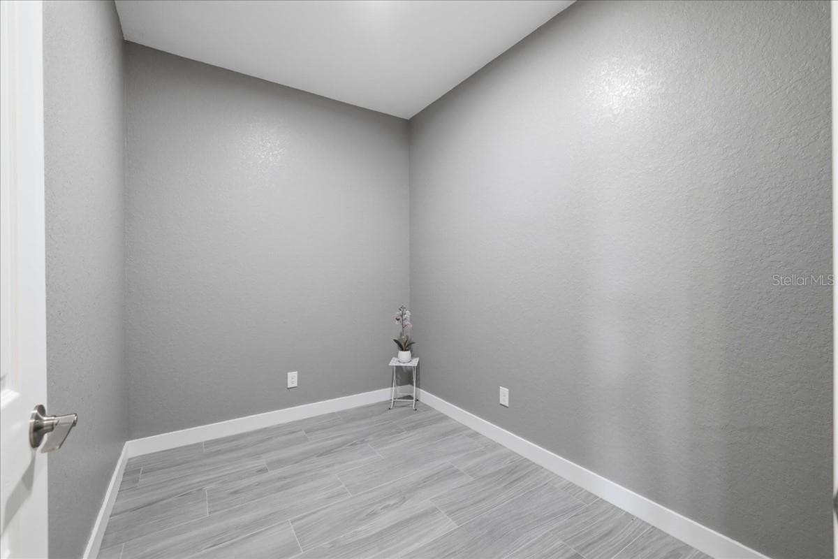 Den/Flex room - 2683 HOPWOOD RD, NORTH PORT