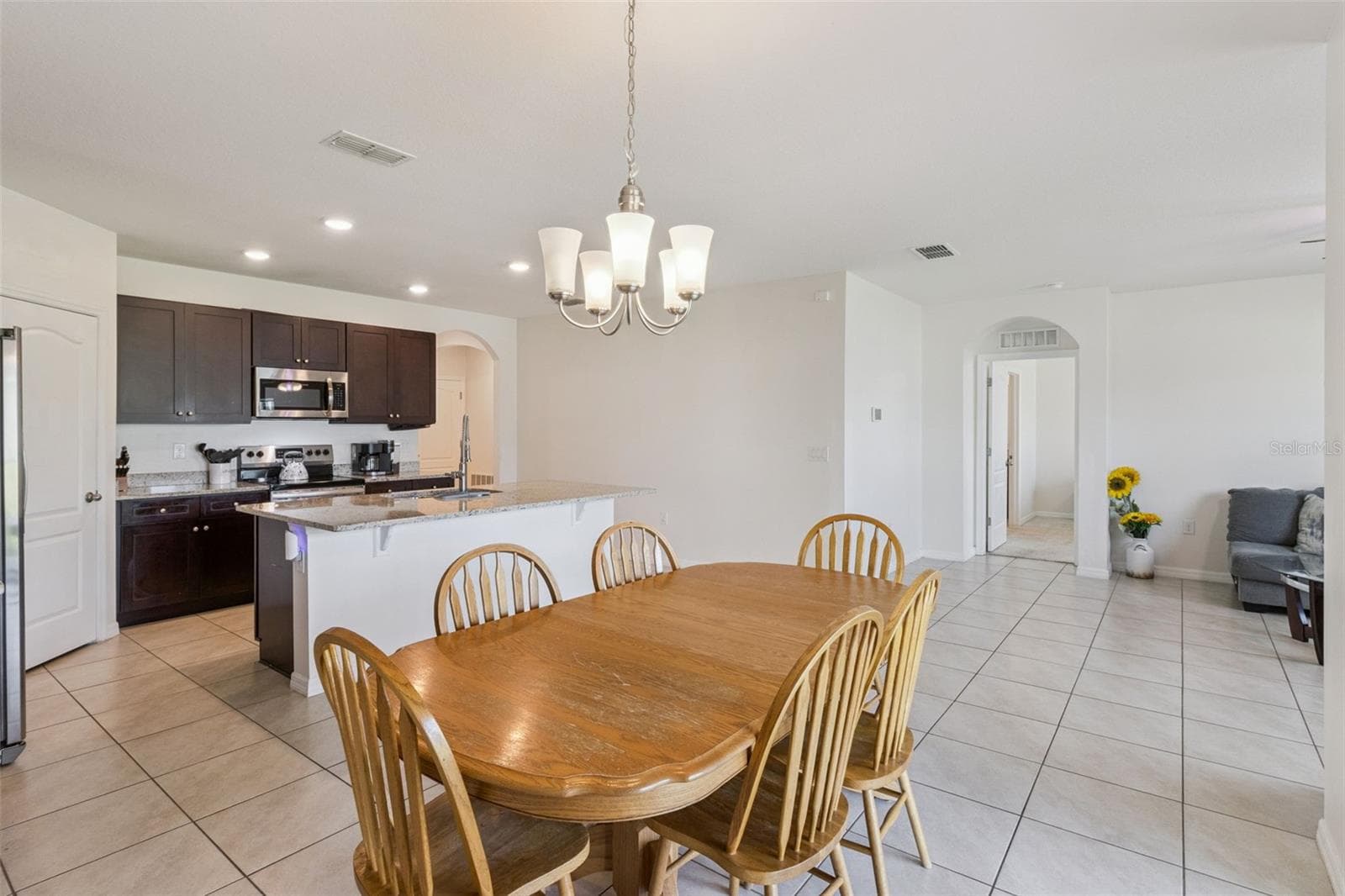 Single Family Residence at 4013 SILVERSTREAM TER, SANFORD, photo 13 of 41