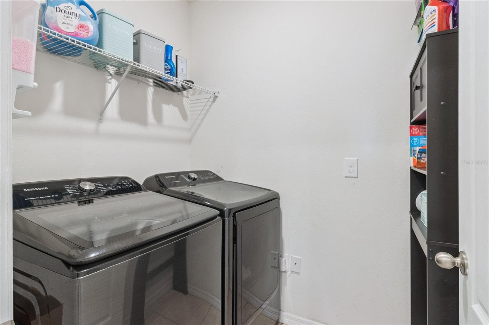 Single Family Residence at 4013 SILVERSTREAM TER, SANFORD, photo 25 of 41