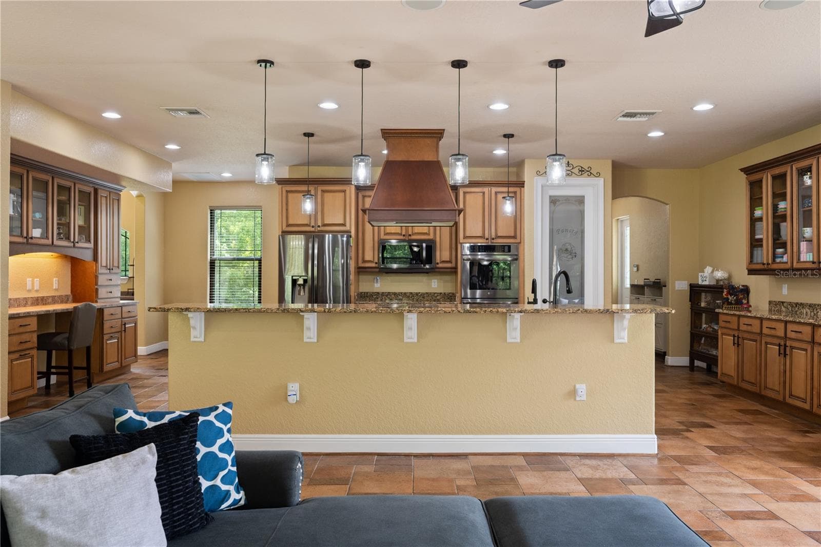 Single Family Residence at 5920 EDGERTON AVE, ORLANDO, photo 10 of 56
