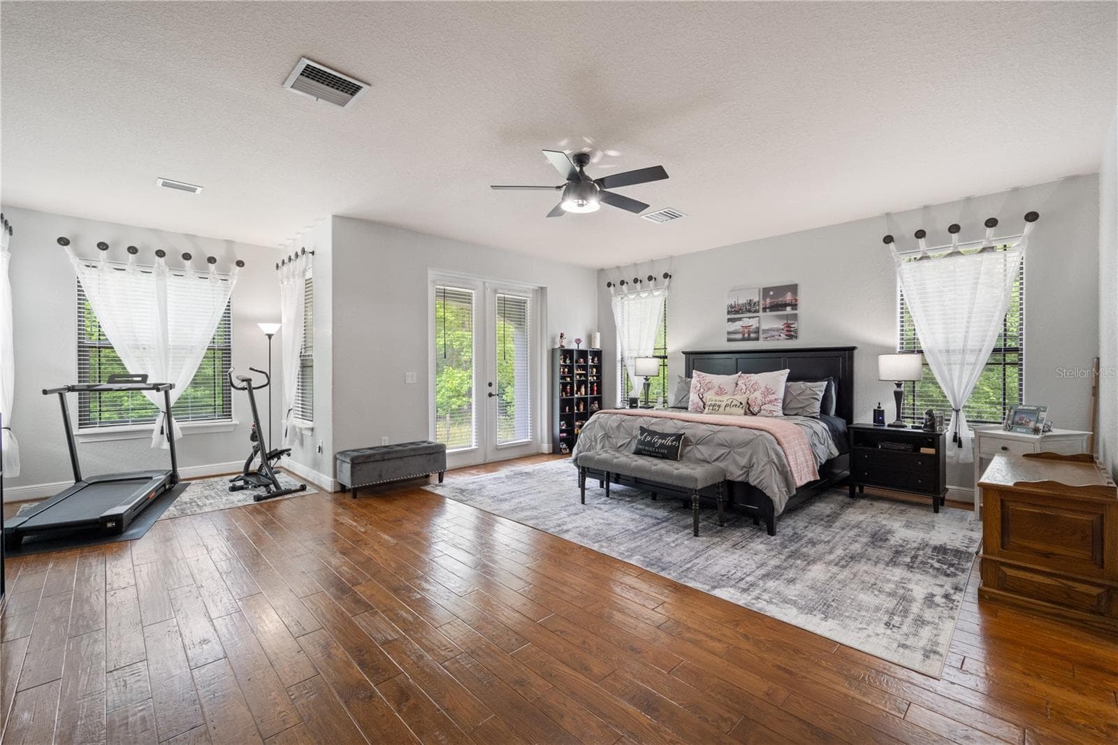 Single Family Residence at 5920 EDGERTON AVE, ORLANDO, photo 19 of 56