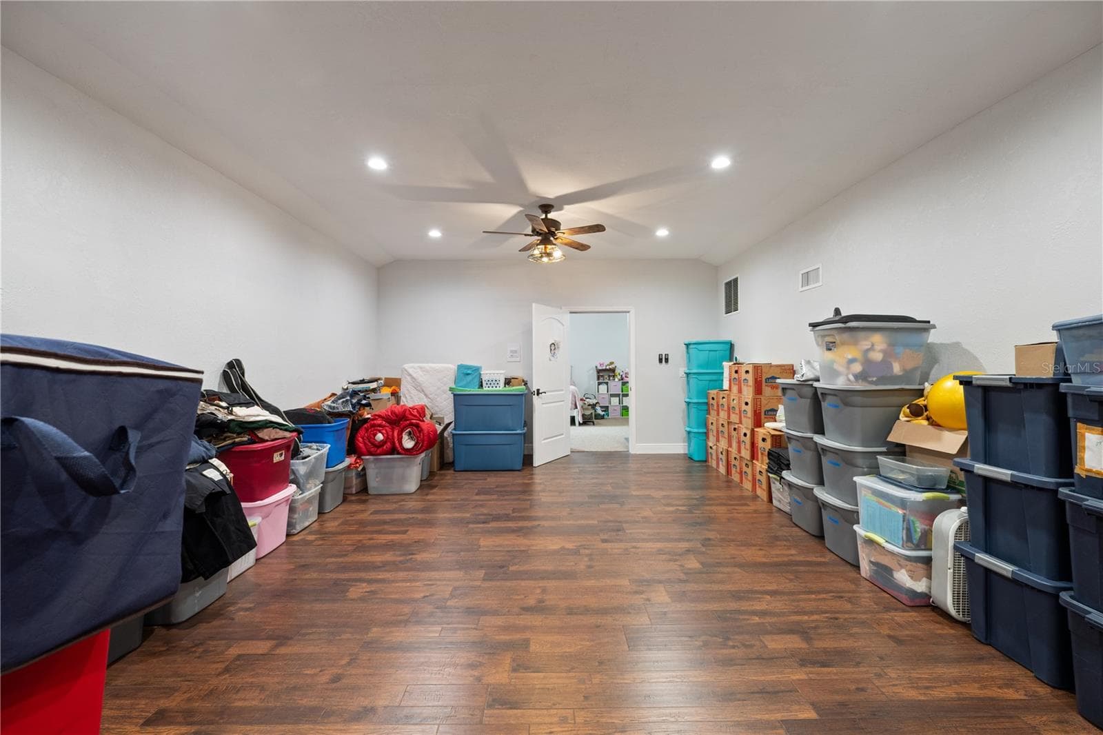 Single Family Residence at 5920 EDGERTON AVE, ORLANDO, photo 29 of 56