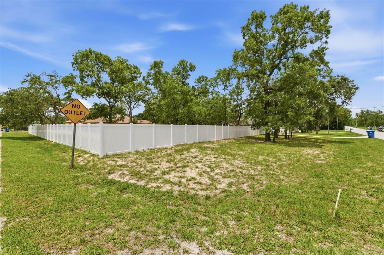 Single Family Residence at 11145 MOUNTAIN MOCKINGBIRD RD, WEEKI WACHEE, photo 6 of 84