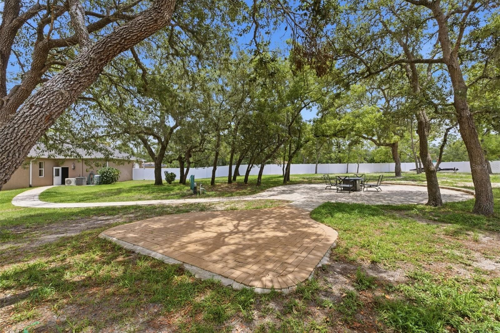 Single Family Residence at 11145 MOUNTAIN MOCKINGBIRD RD, WEEKI WACHEE, photo 12 of 84