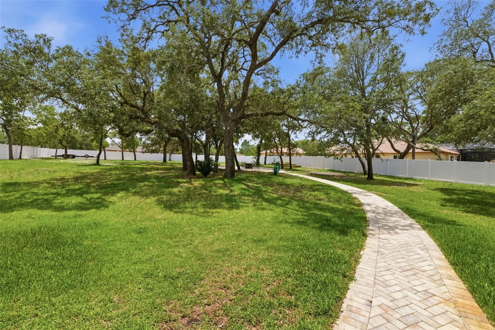Single Family Residence at 11145 MOUNTAIN MOCKINGBIRD RD, WEEKI WACHEE, photo 14 of 84