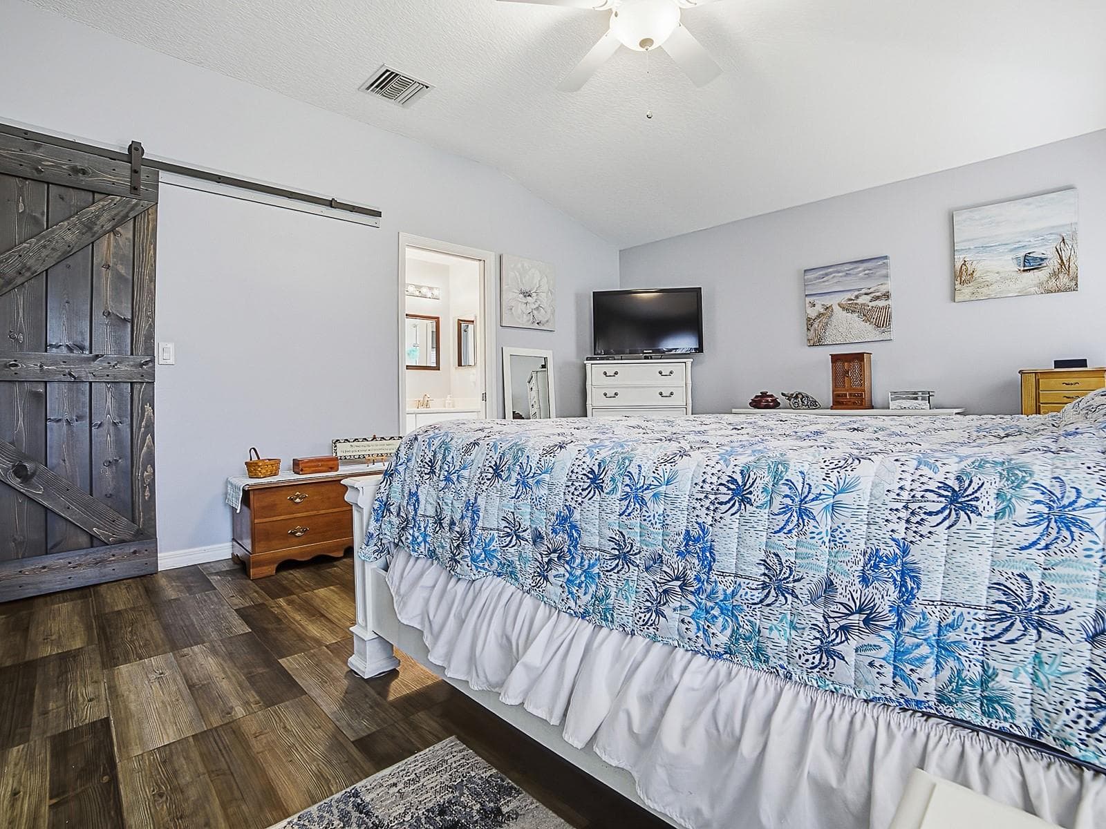 Single Family Residence at 5052 CHINA SEA, TAVARES, photo 19 of 71