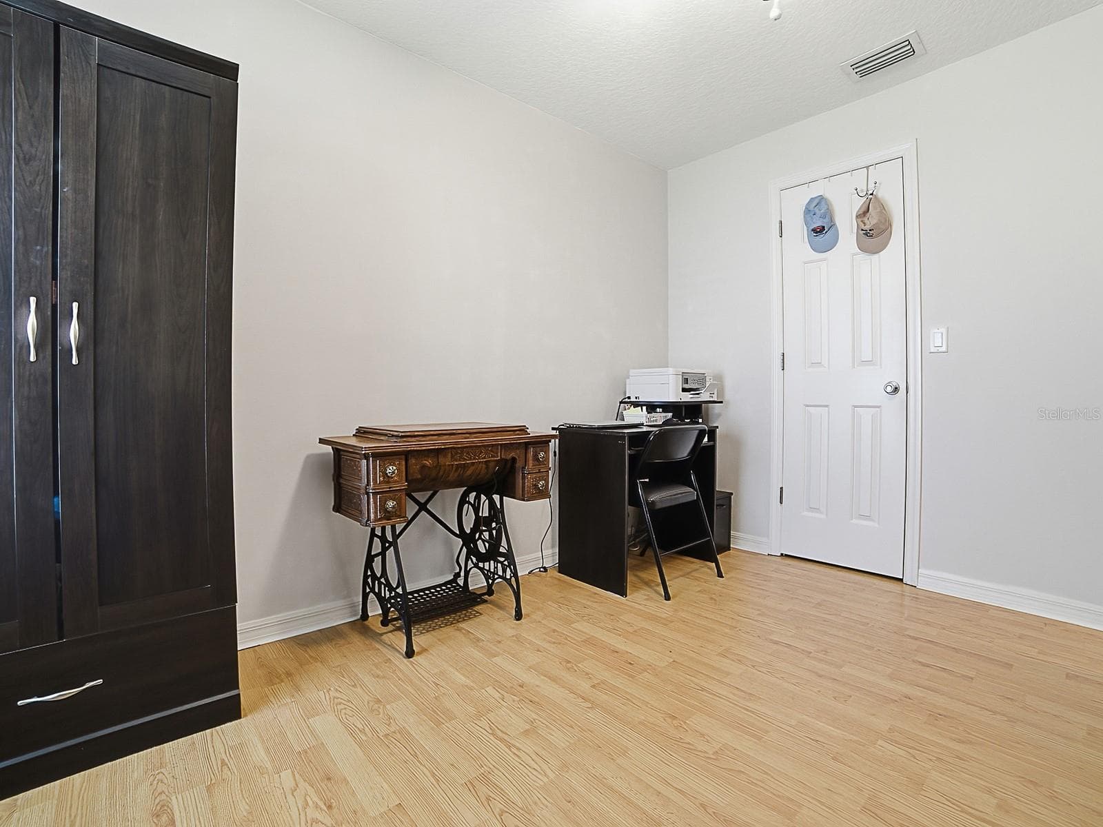 Single Family Residence at 5052 CHINA SEA, TAVARES, photo 25 of 71