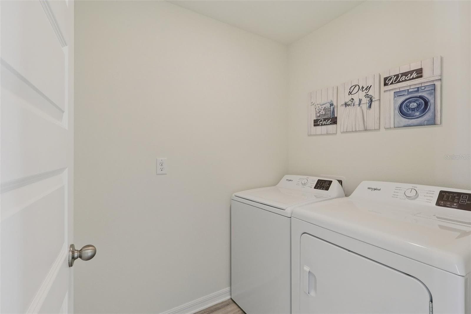 Single Family Residence at 1522 LAS PALMAS ST, LAKELAND, photo 11 of 24