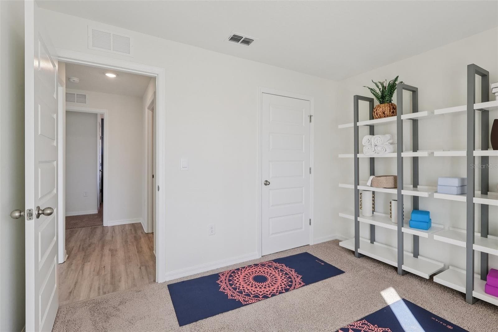 Single Family Residence at 1522 LAS PALMAS ST, LAKELAND, photo 21 of 24