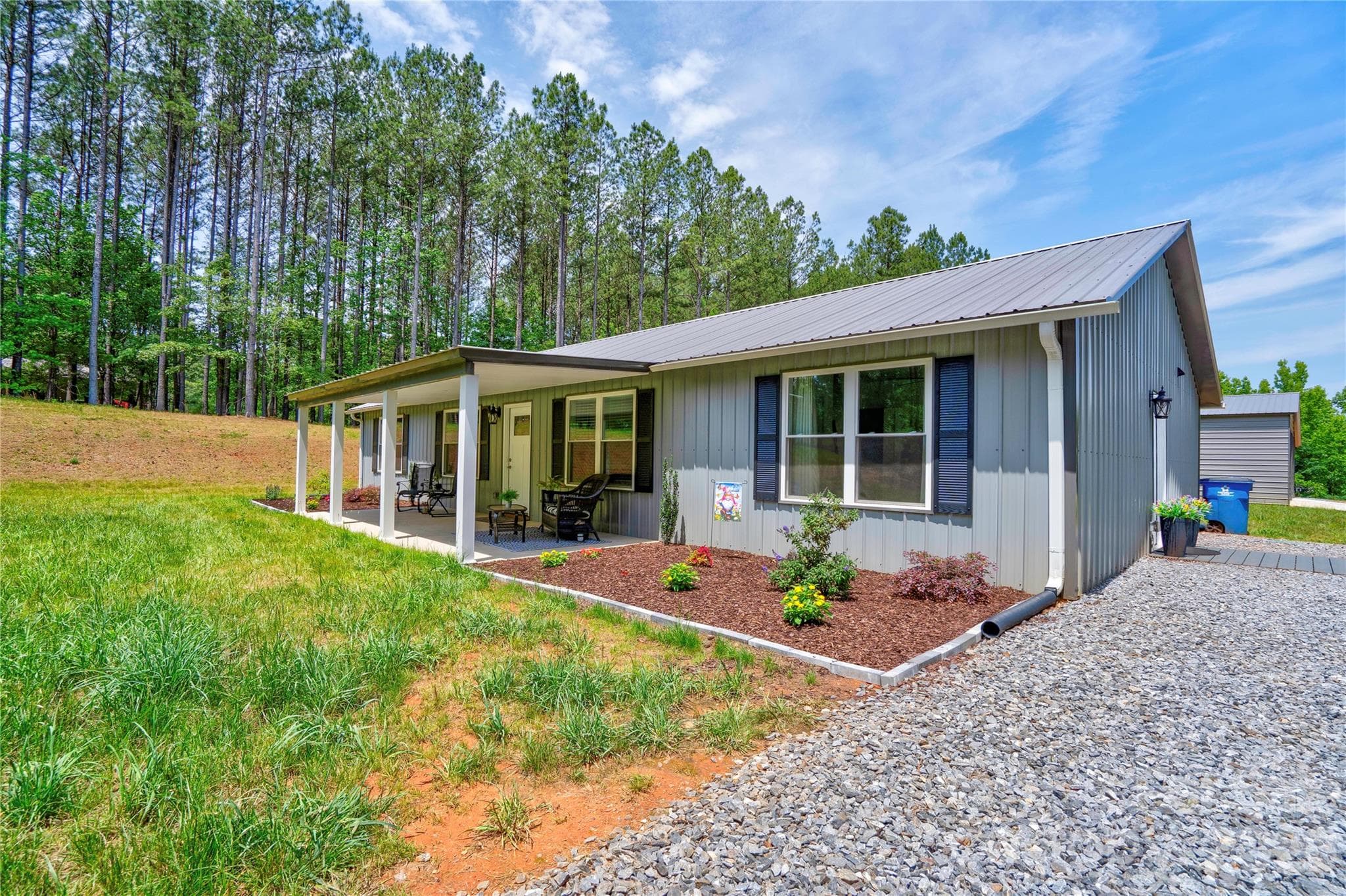 Front Right - Mooresboro