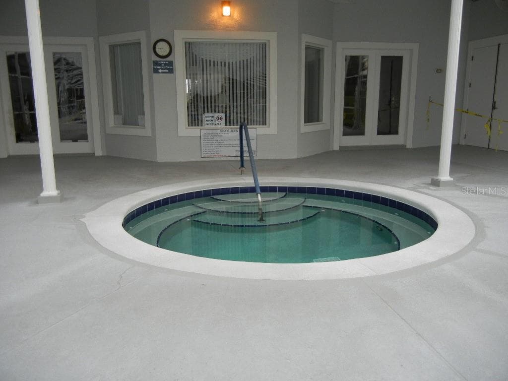 Hot Tub - 5052 CHINA SEA, TAVARES