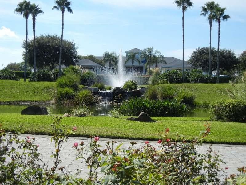 Fountain - 5052 CHINA SEA, TAVARES