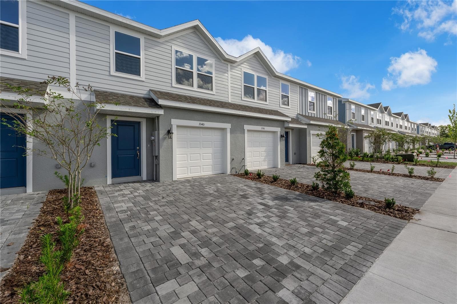 Townhouse at 3040 JESSAMINE DR, TAVARES, photo 2 of 45