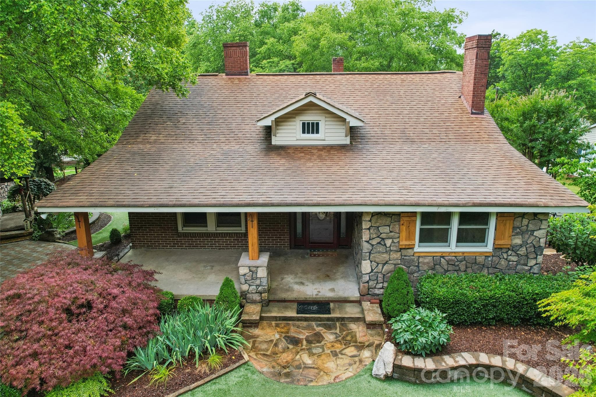 Single Family Residence at Kannapolis, photo 3 of 41