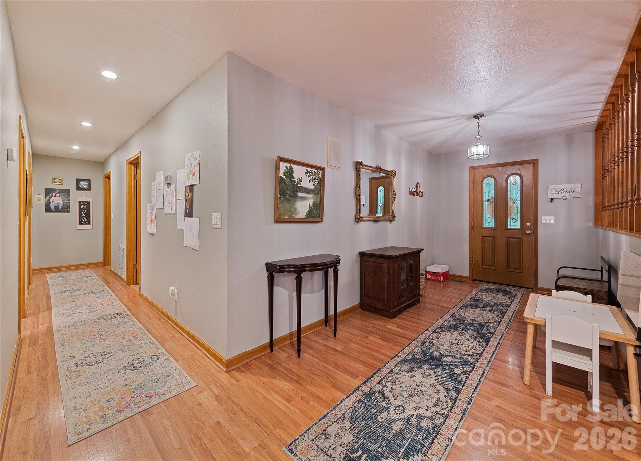 Foyer - 400 Sunset Heights, Canton