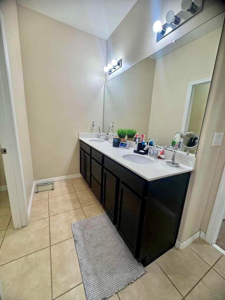 Single Family Residence at 2515 NOUVEAU WAY, KISSIMMEE, photo 12 of 36