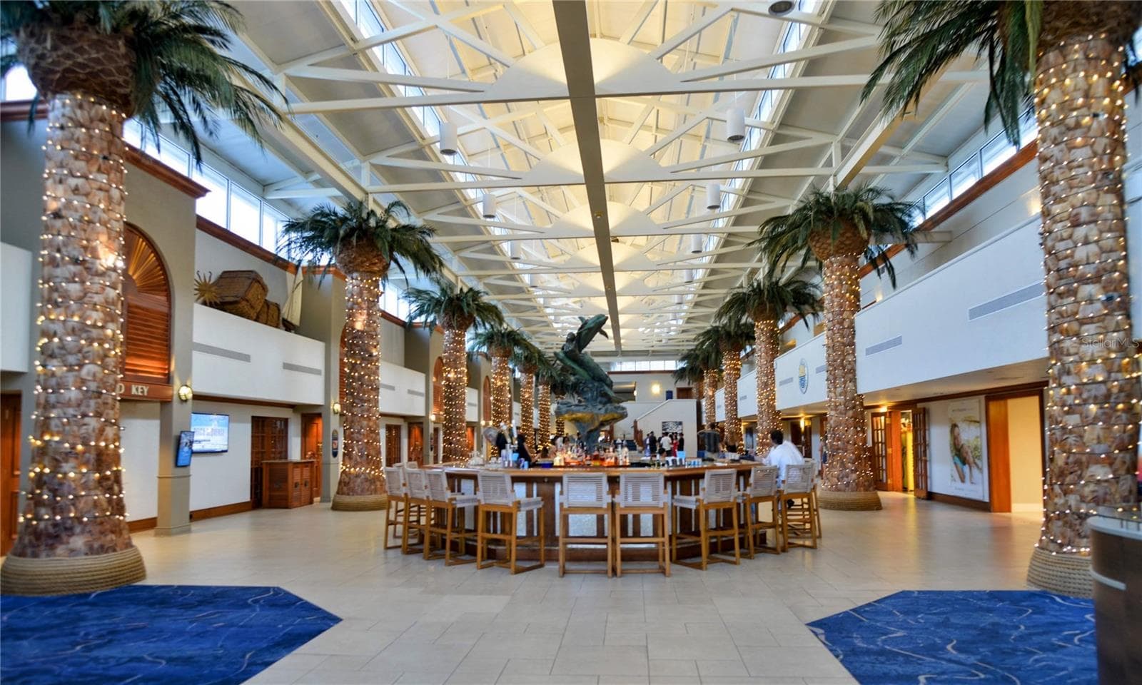 Lobby bar to welcome guests! - 5500 GULF BLVD #6241, ST PETE BEACH