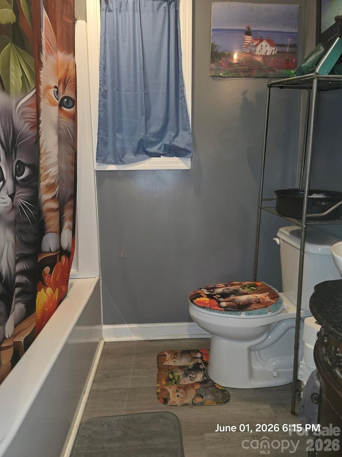 Bathroom 1 - Chester