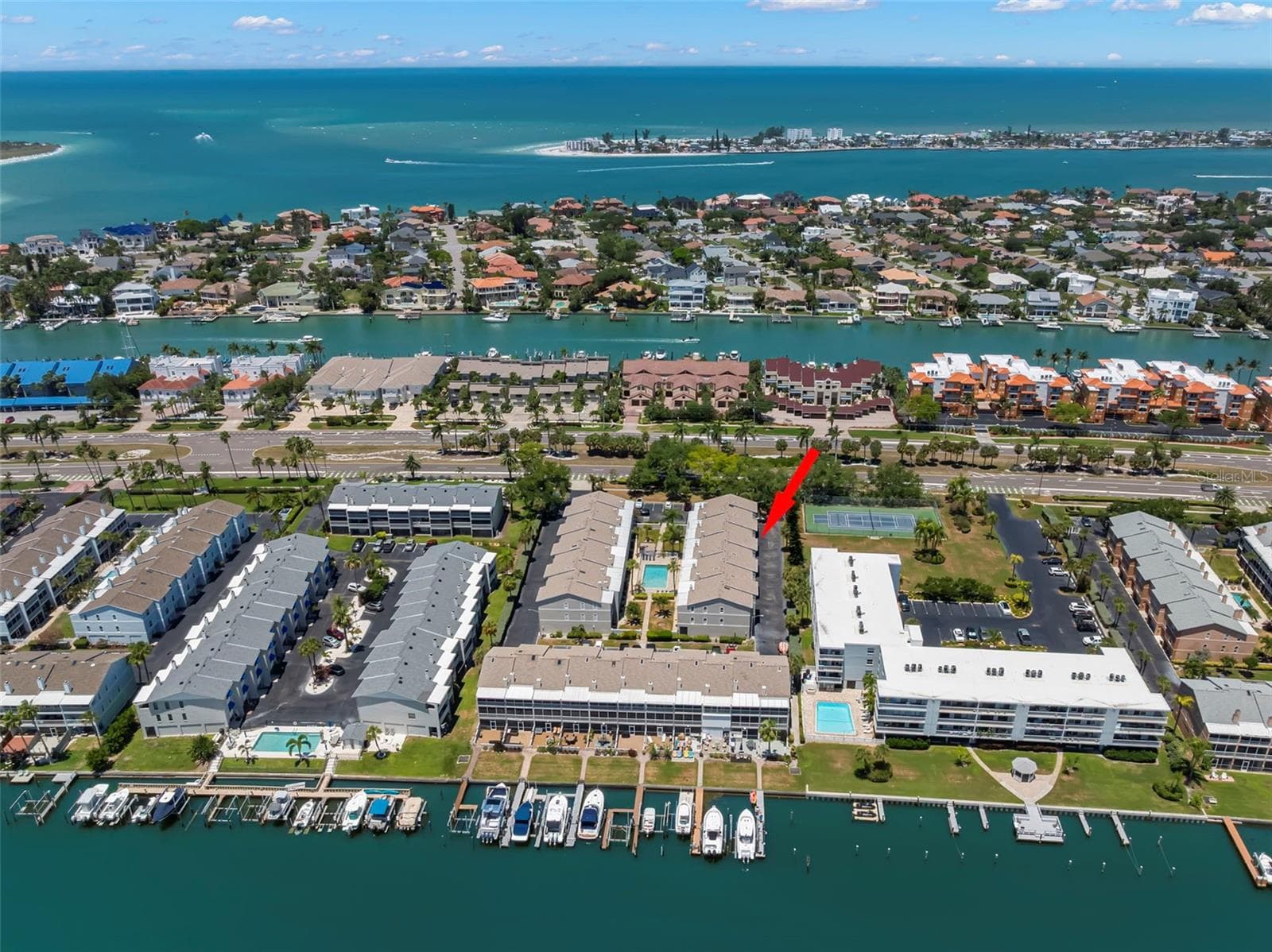 Townhouse at 737 PINELLAS BAYWAY S #308, ST PETERSBURG, photo 37 of 44