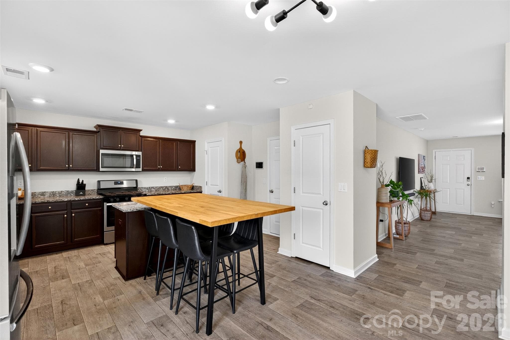 Single Family Residence at Roebuck, photo 17 of 36