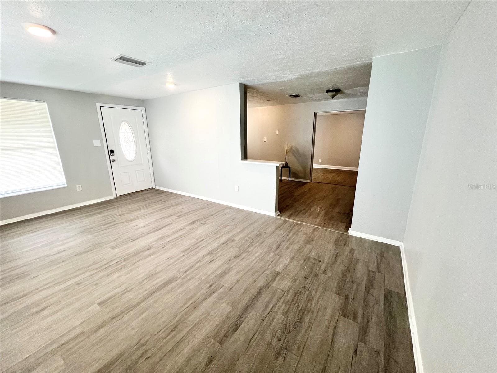 Living Room - 4220 E POWHATAN AVE, TAMPA