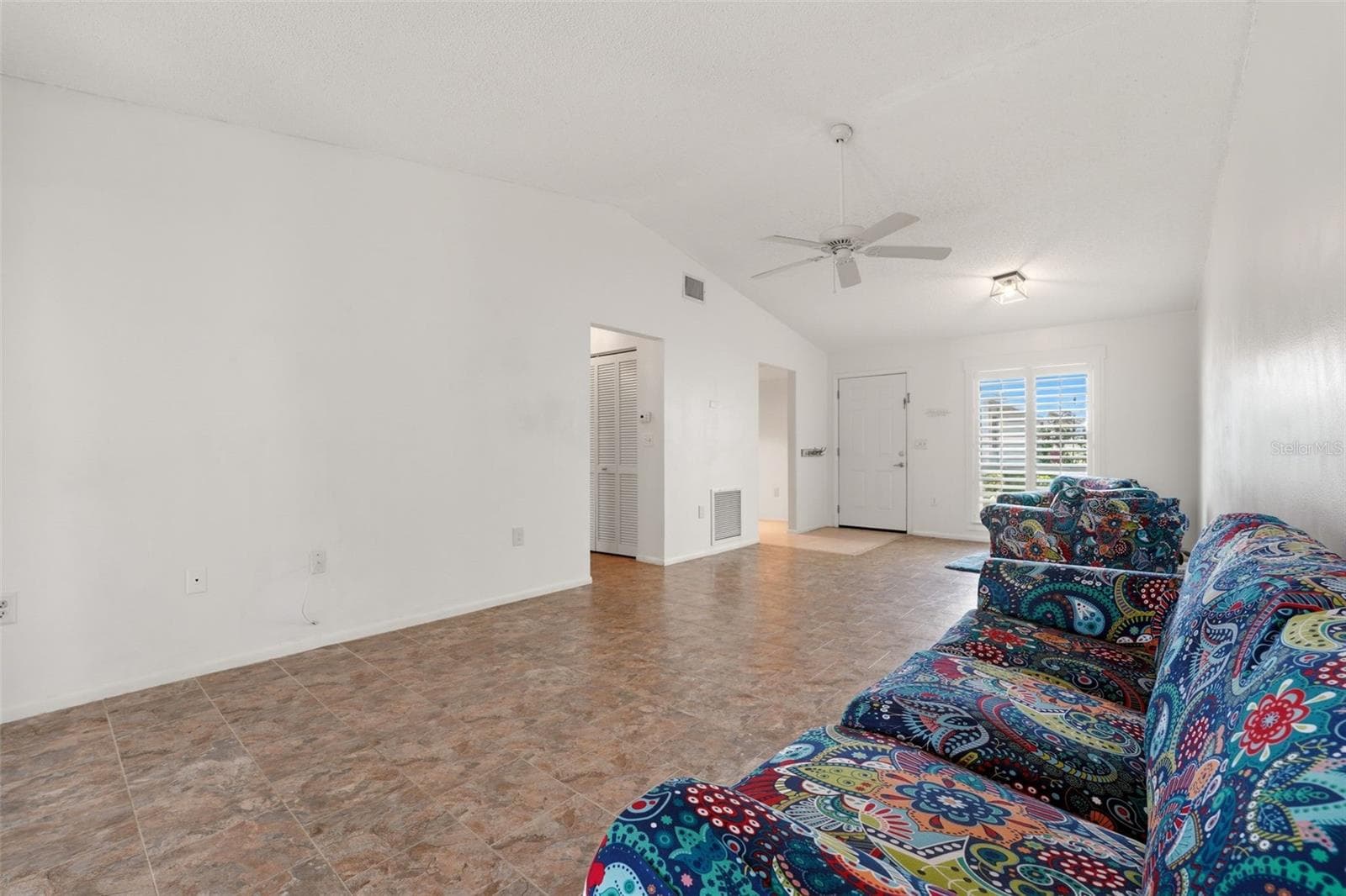 Condominium at 6132 29TH AVE W #6132, BRADENTON, photo 11 of 26