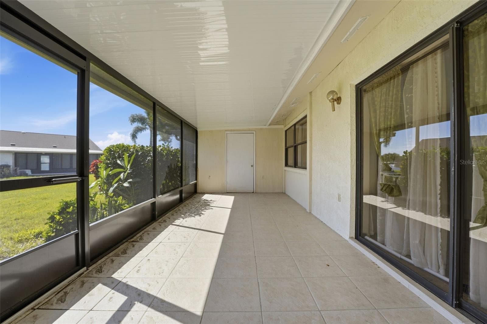 Condominium at 6132 29TH AVE W #6132, BRADENTON, photo 21 of 26