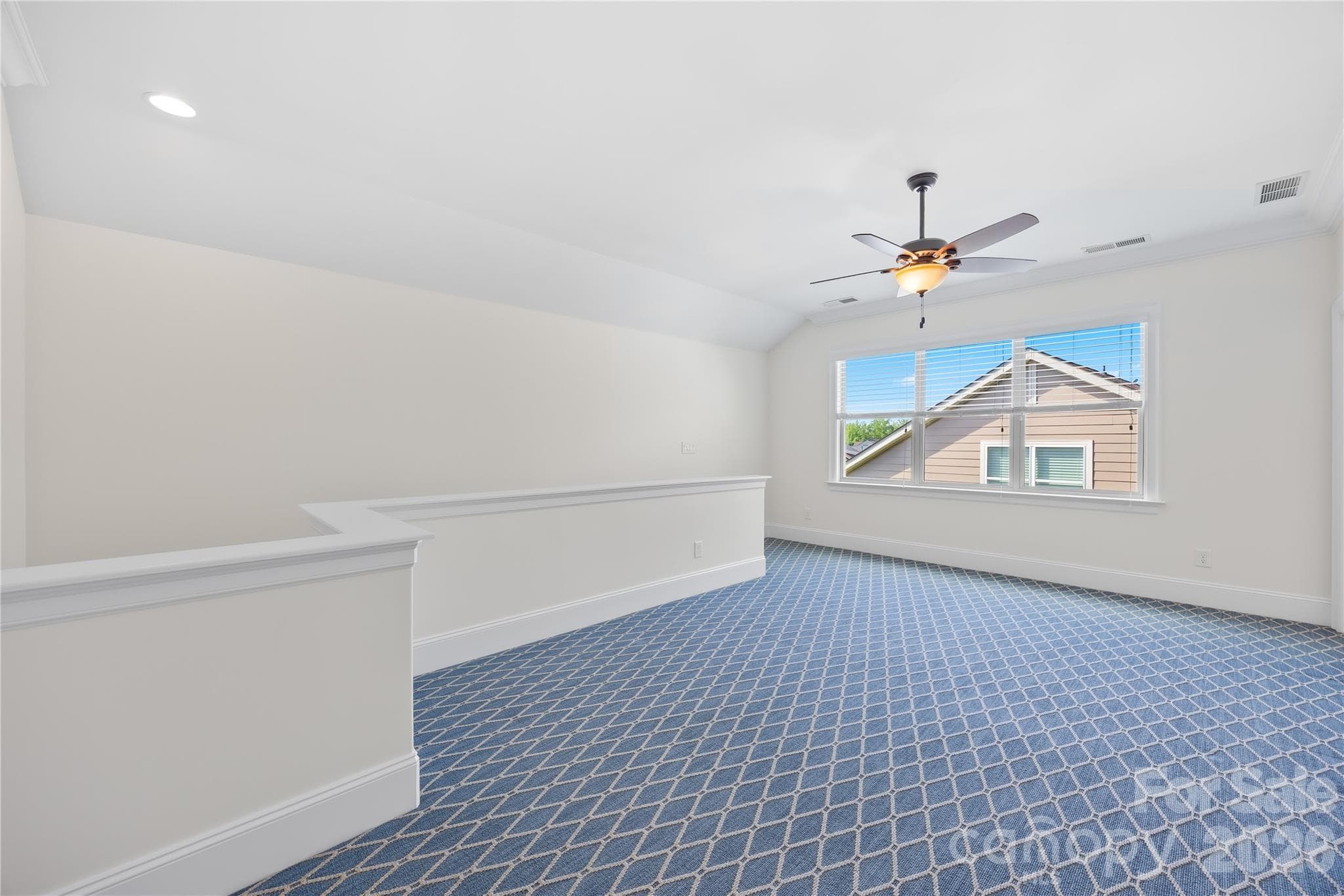 Single Family Residence at 124 Chimney Rock Court, Denver, photo 28 of 47
