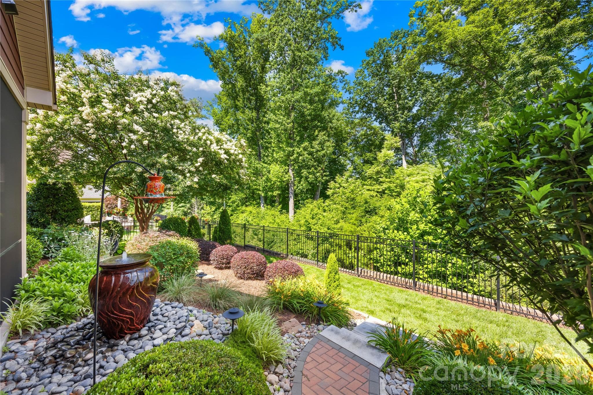 Single Family Residence at 124 Chimney Rock Court, Denver, photo 38 of 47