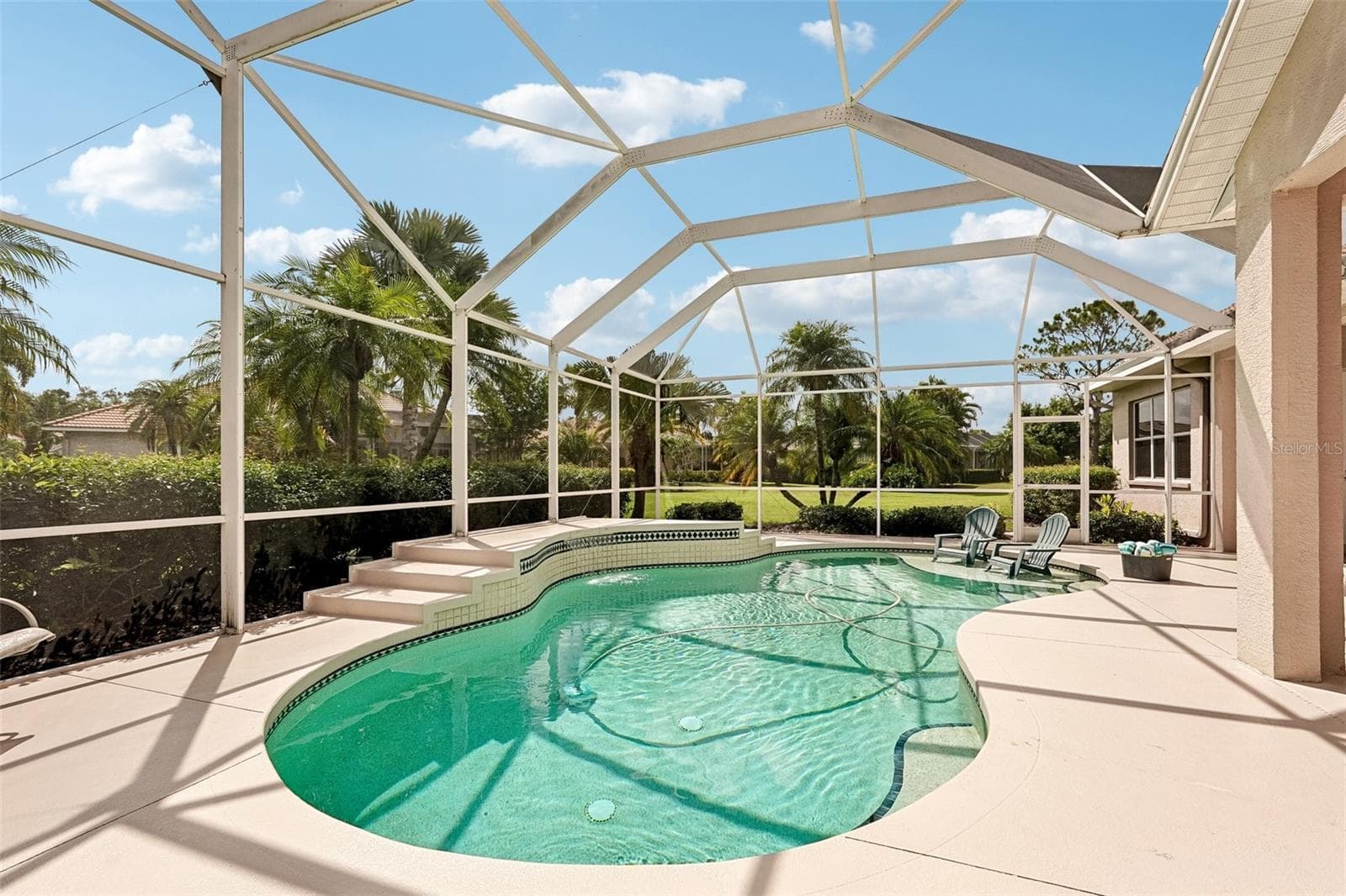 Single Family Residence at 6615 BUTLERS CREST DR, BRADENTON, photo 3 of 57