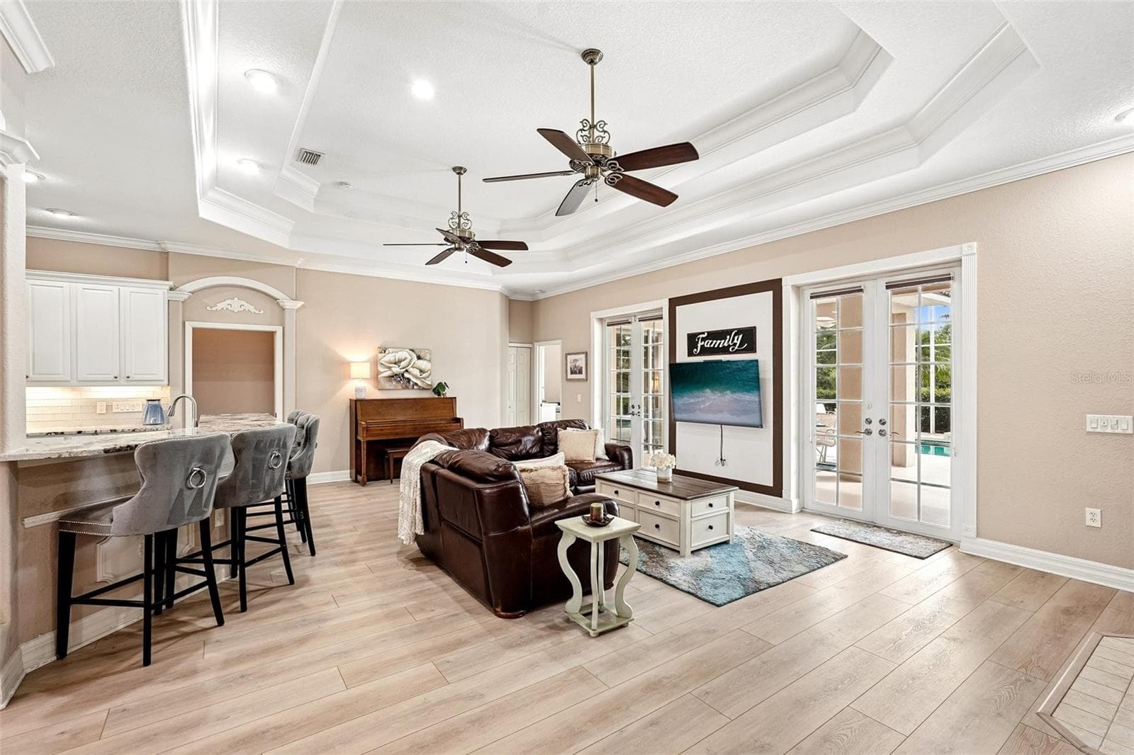 Single Family Residence at 6615 BUTLERS CREST DR, BRADENTON, photo 7 of 57