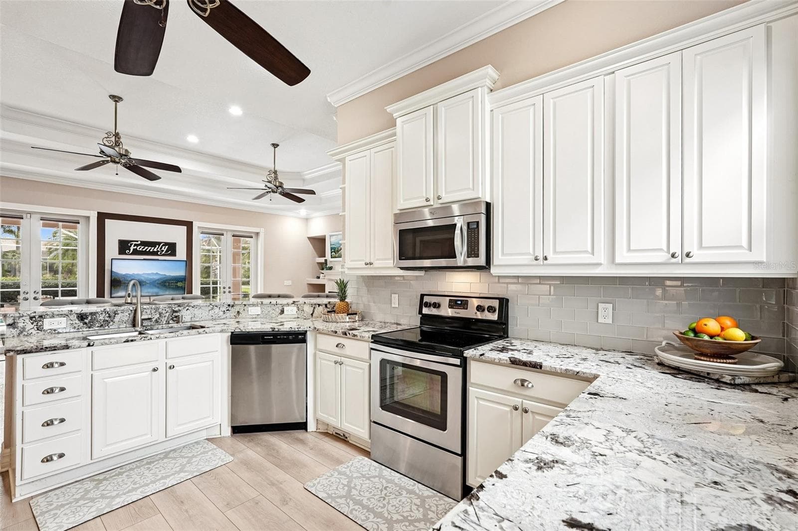 Single Family Residence at 6615 BUTLERS CREST DR, BRADENTON, photo 5 of 57