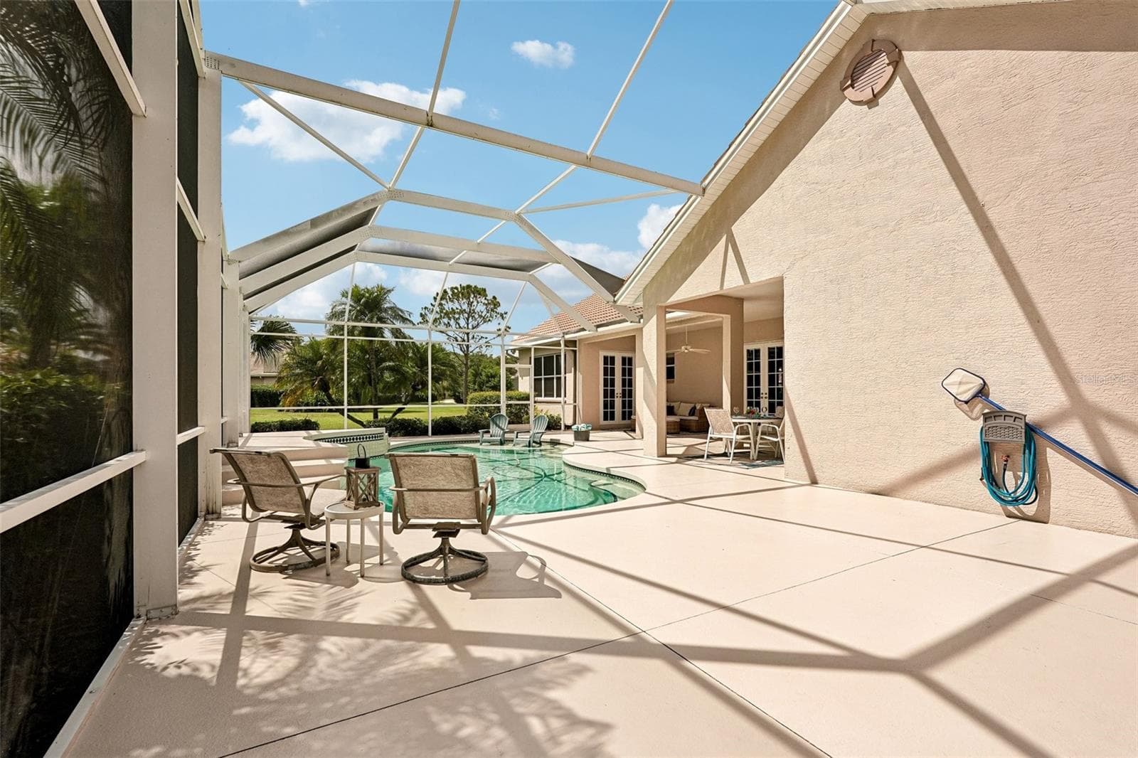 Single Family Residence at 6615 BUTLERS CREST DR, BRADENTON, photo 40 of 57