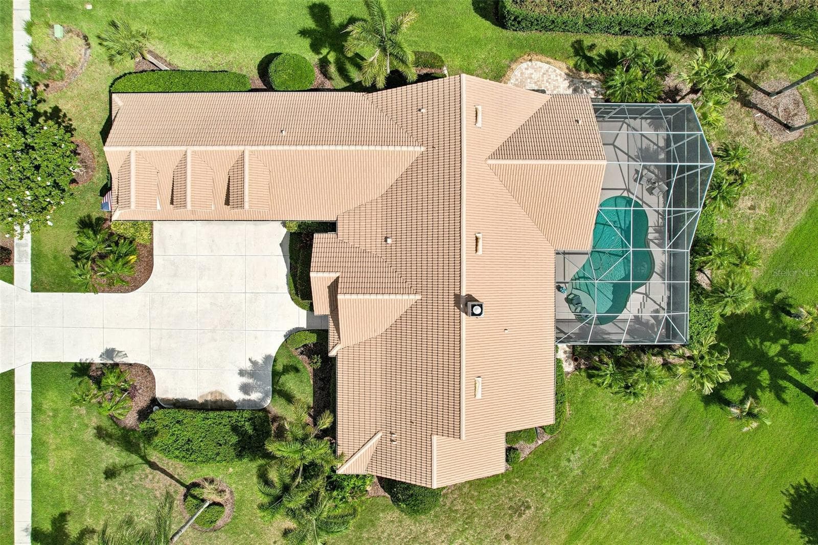Single Family Residence at 6615 BUTLERS CREST DR, BRADENTON, photo 55 of 57