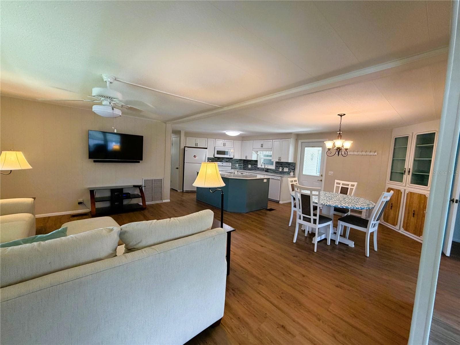 Mobile Home at 101 MARIGOLD ST, LEESBURG, photo 18 of 58