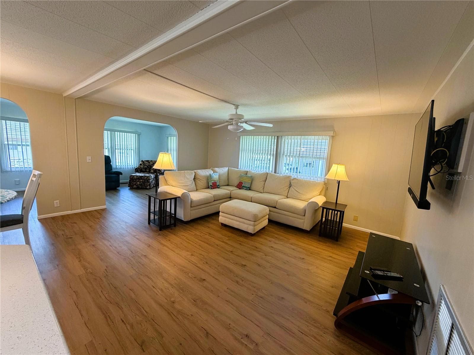 Mobile Home at 101 MARIGOLD ST, LEESBURG, photo 24 of 58