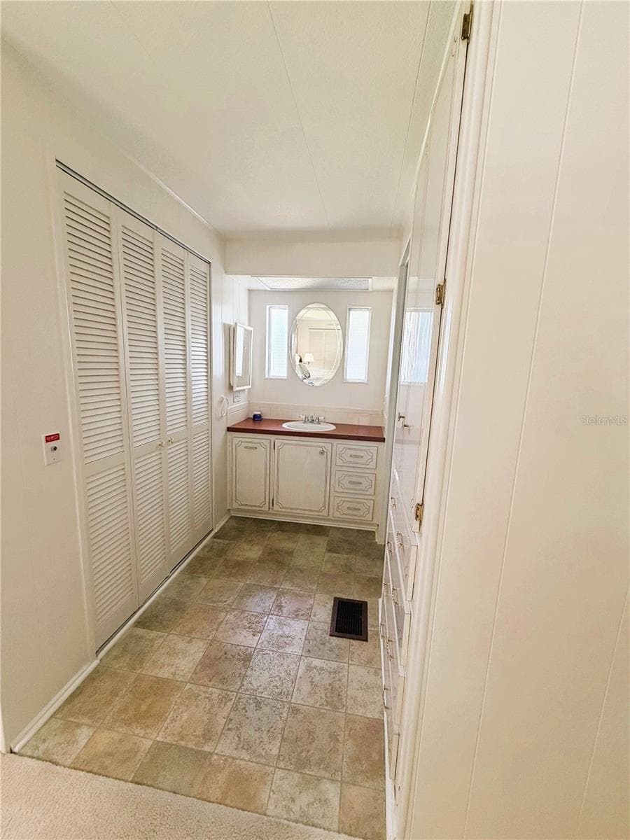 Mobile Home at 101 MARIGOLD ST, LEESBURG, photo 43 of 58