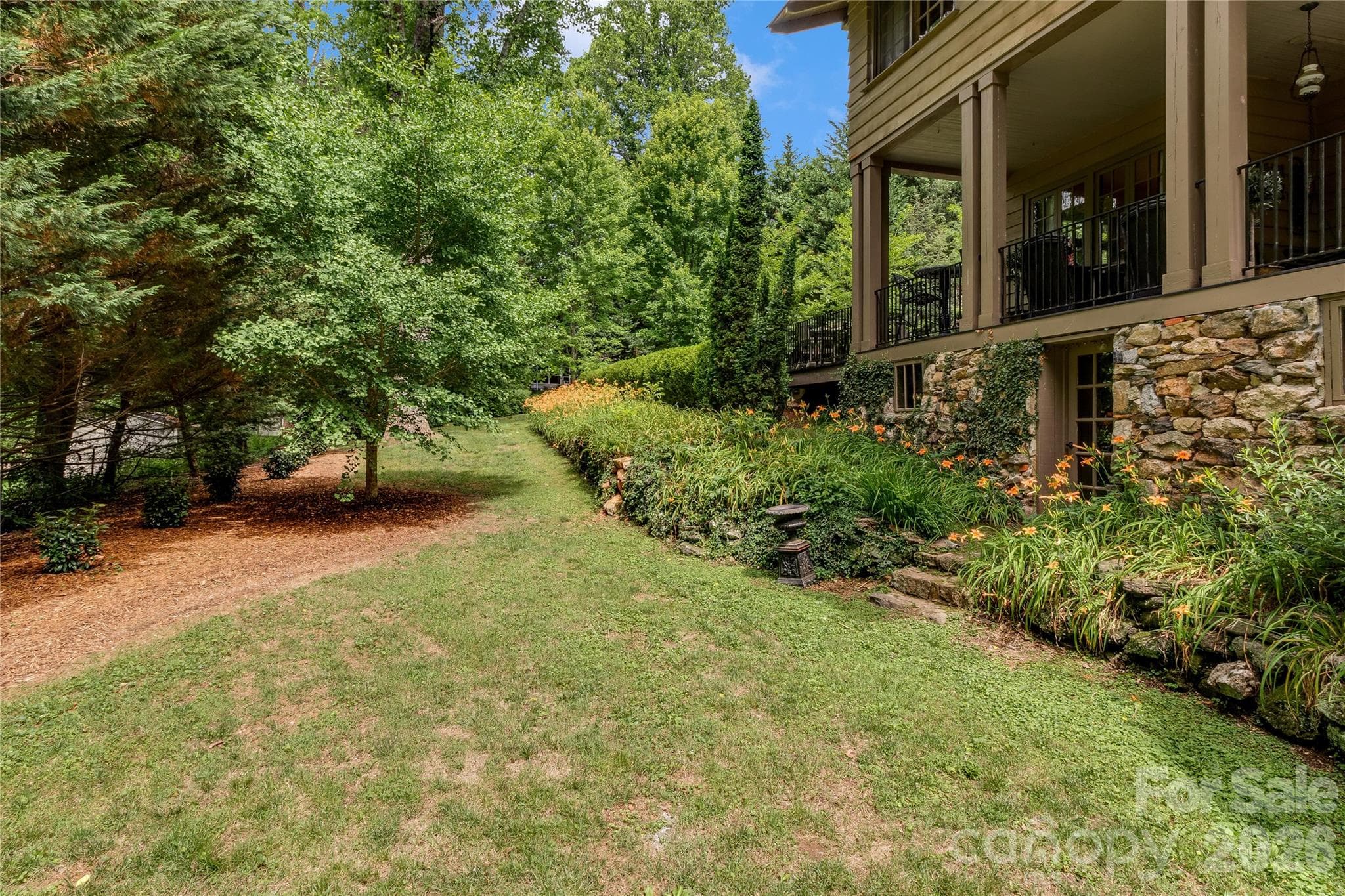 Walk up entry to basement - 75 Charles Street, Saluda