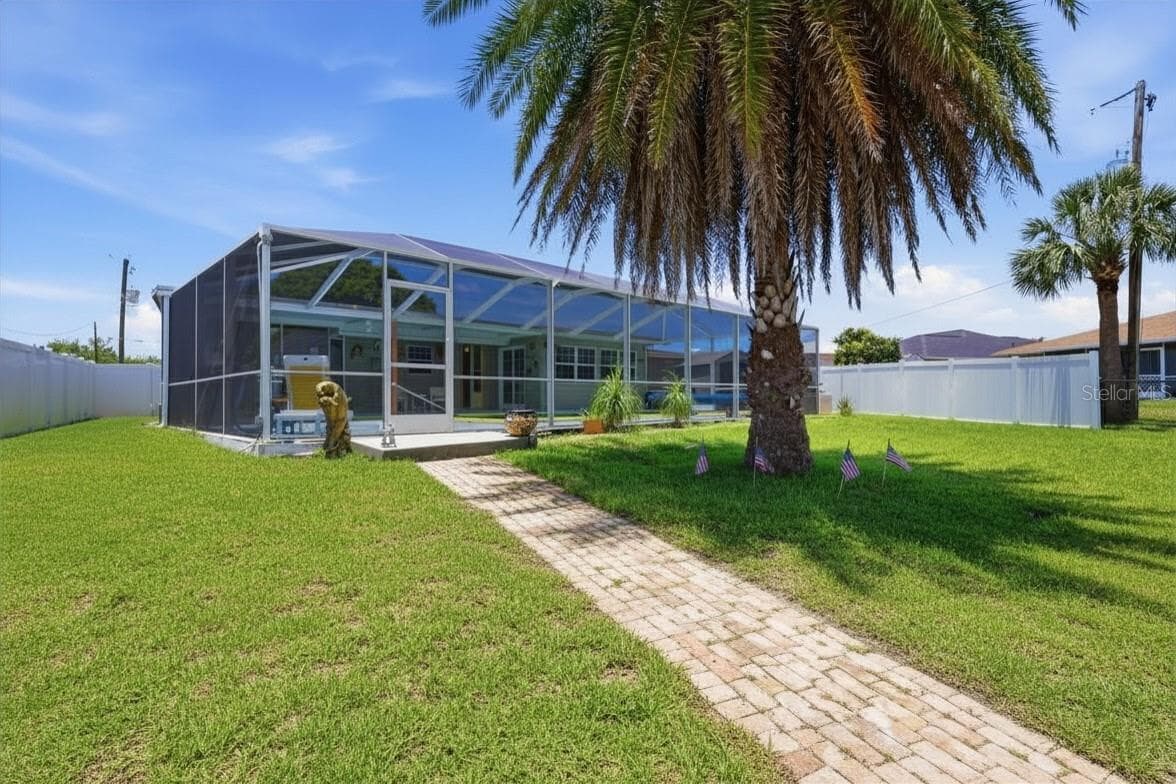 Single Family Residence at 201 E TARPON BLVD NW, PORT CHARLOTTE, photo 4 of 42