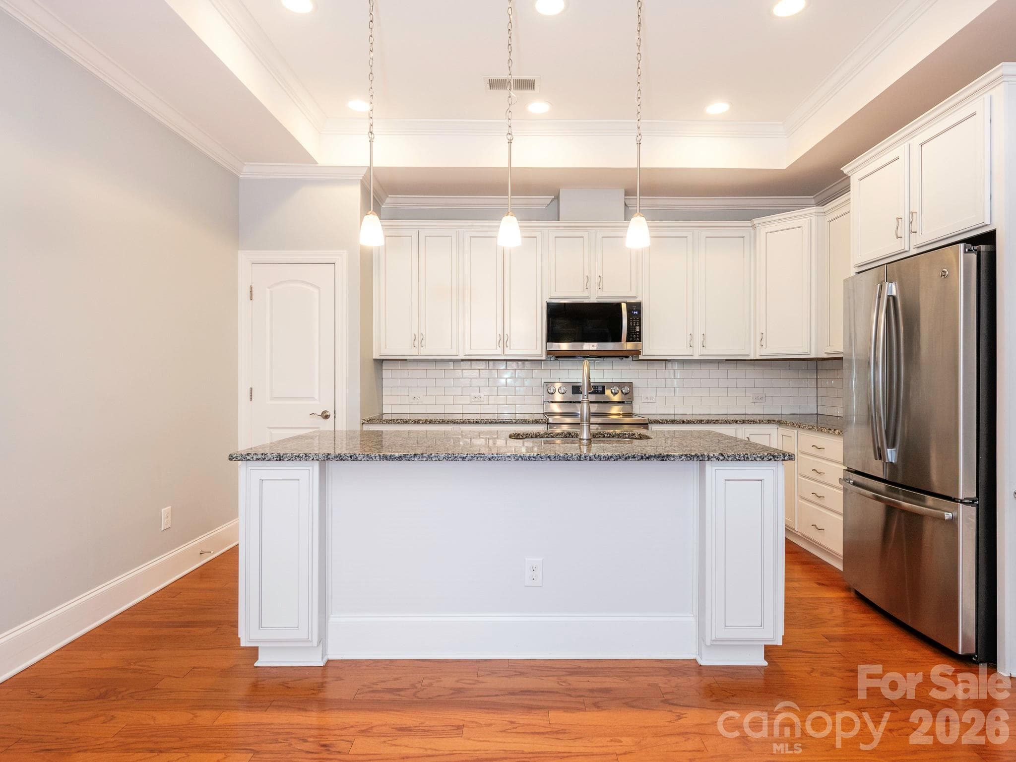 Single Family Residence at 4534 Ideal Way, Harrisburg, photo 11 of 35