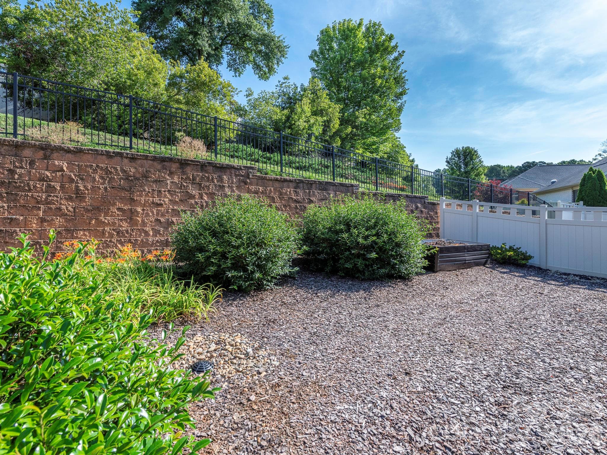 Entire back yard is fenced. - 4534 Ideal Way, Harrisburg
