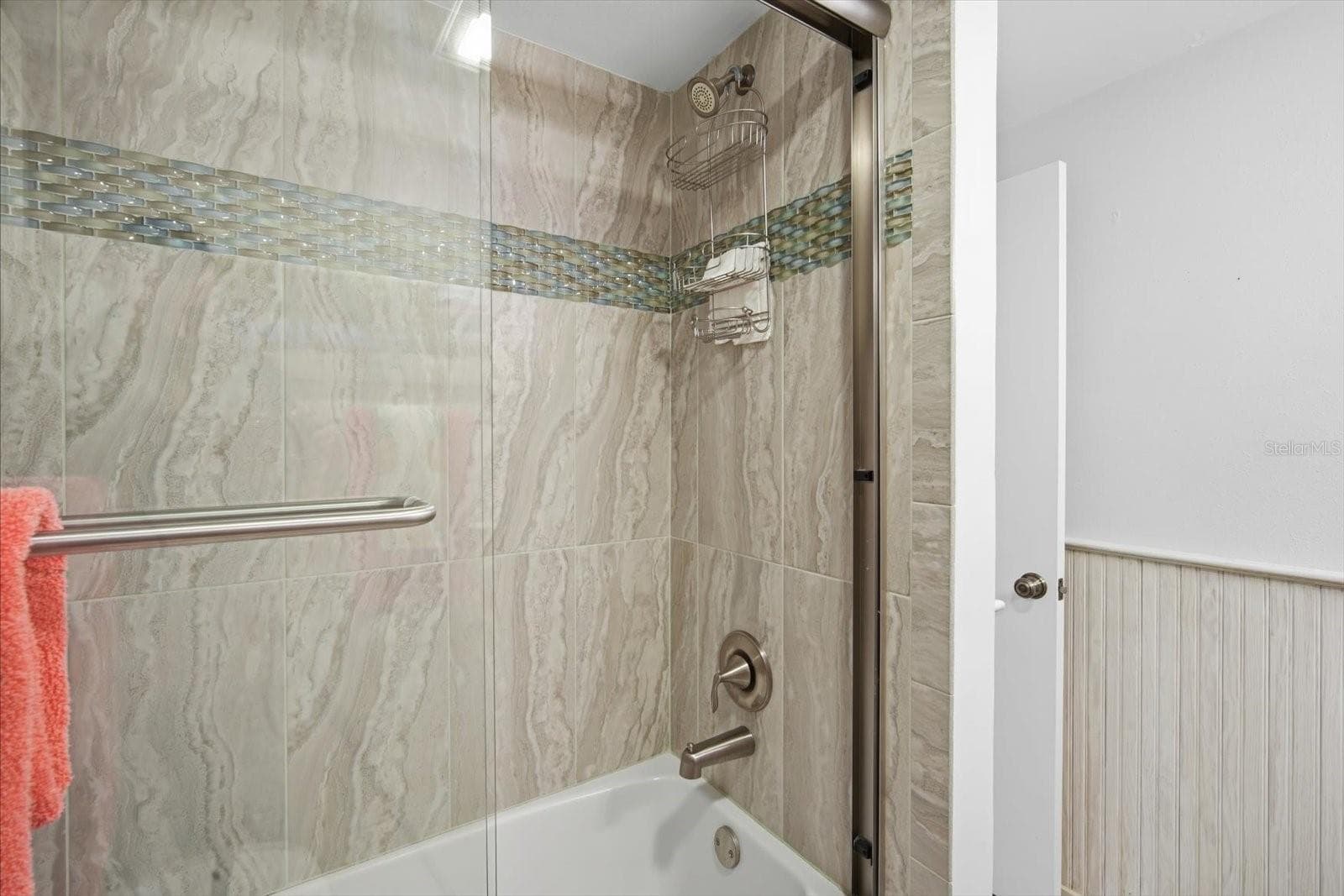 Single Family Residence at 2811 AVENUE C, HOLMES BEACH, photo 21 of 55