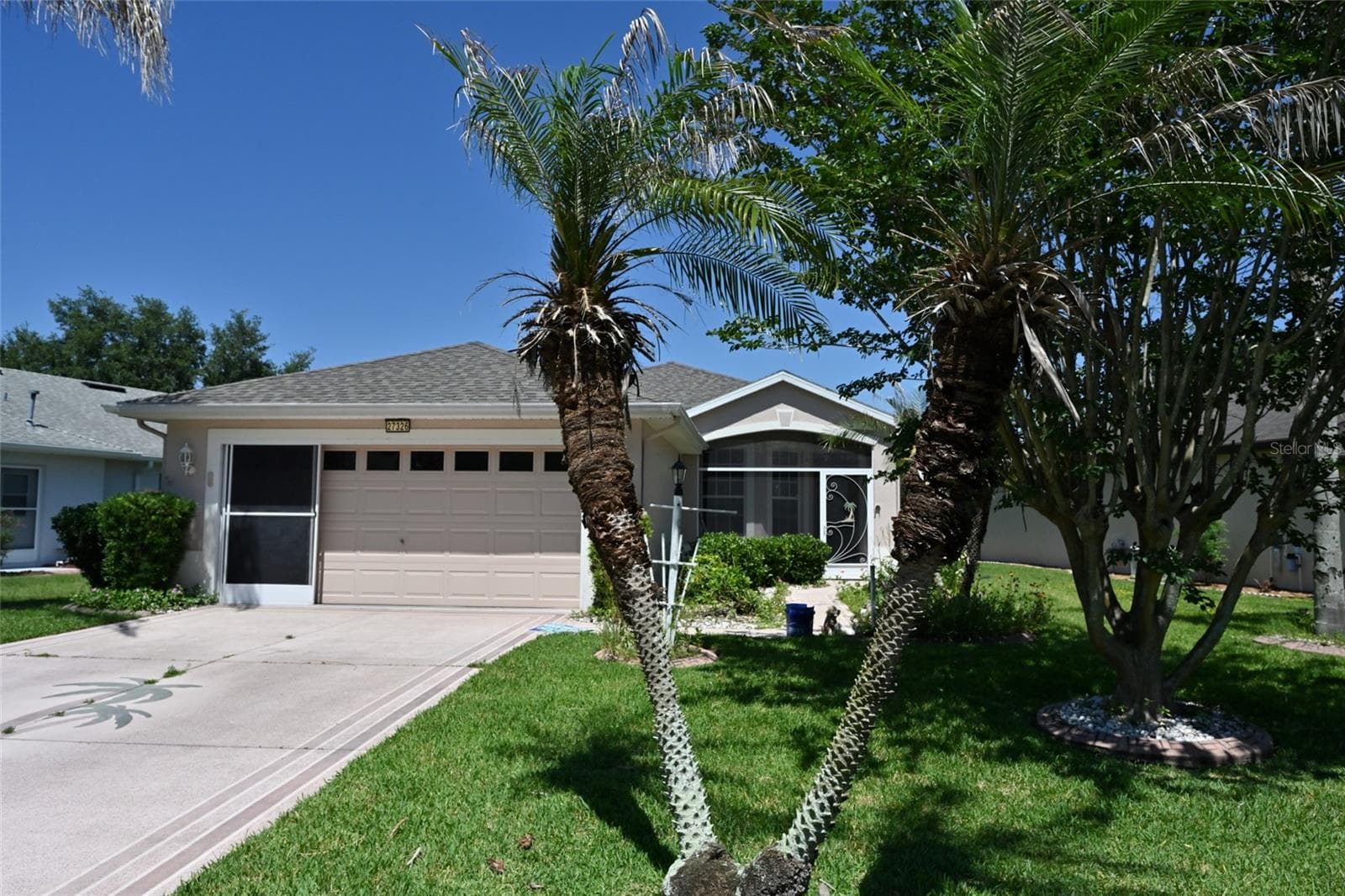 Single Family Residence at 27326 ORCHID GLADE ST, LEESBURG, photo 4 of 53