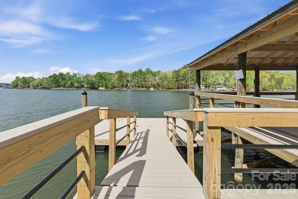 The Coves on Lake Wylie Community - Charlotte