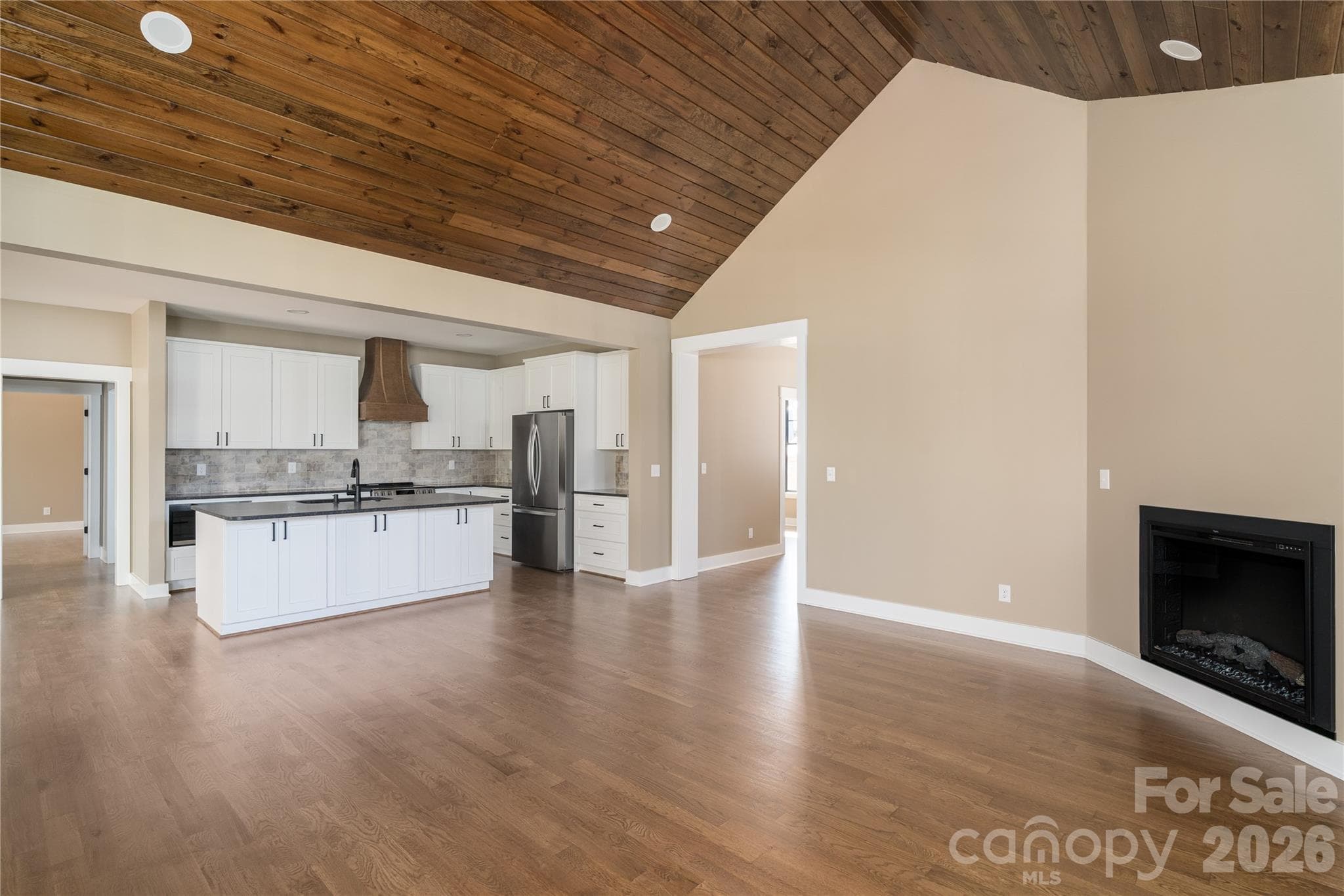Single Family Residence at Maiden, photo 5 of 32