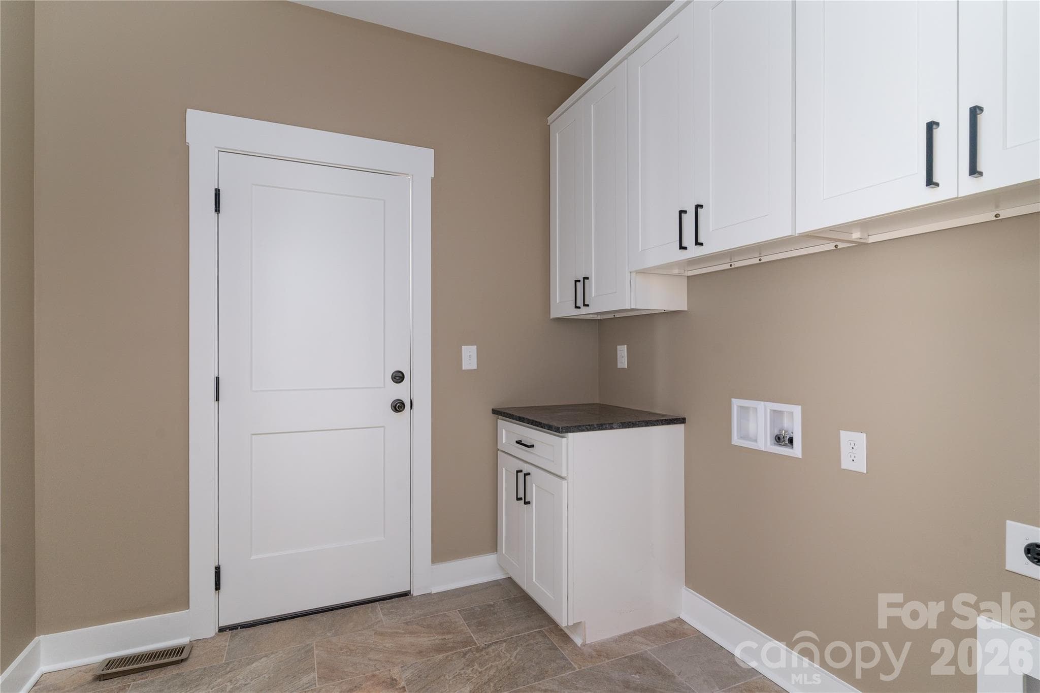 Single Family Residence at Maiden, photo 22 of 32