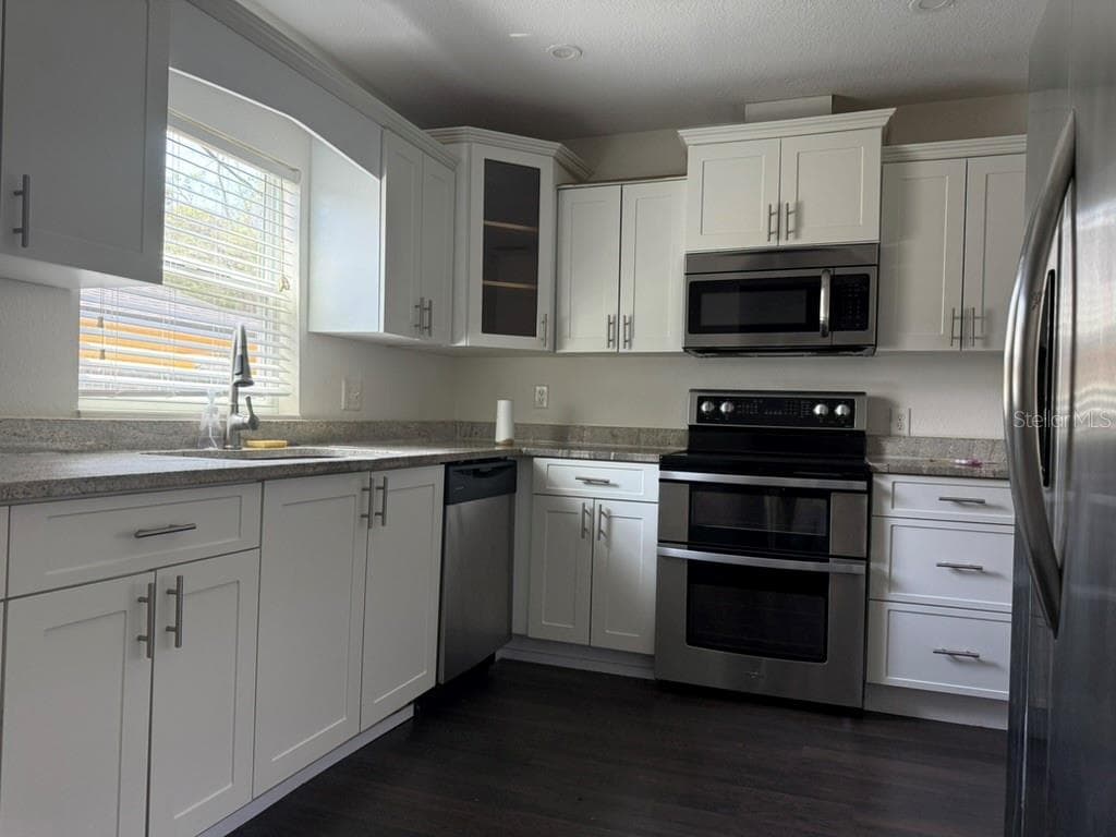 Single Family Residence at 1512 W KIRBY ST, TAMPA, photo 11 of 26