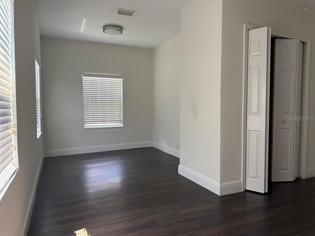 Single Family Residence at 1512 W KIRBY ST, TAMPA, photo 17 of 26