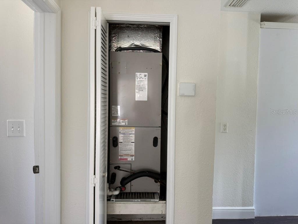 Single Family Residence at 1512 W KIRBY ST, TAMPA, photo 25 of 26